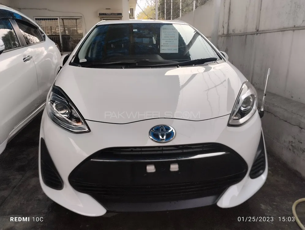 Toyota Aqua 2018 for Sale in Lahore Image-1