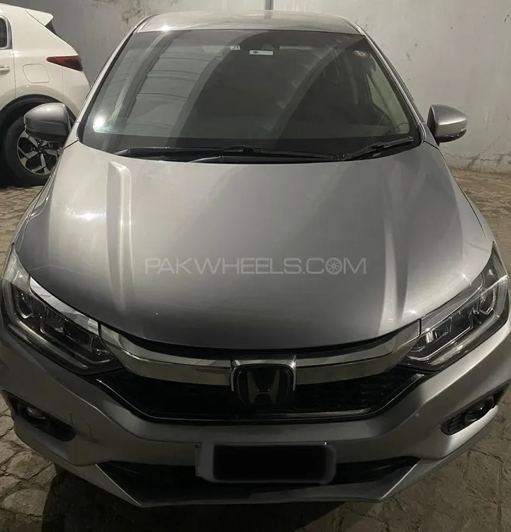 Honda Grace Hybrid 2017 for Sale in Gujranwala Image-1