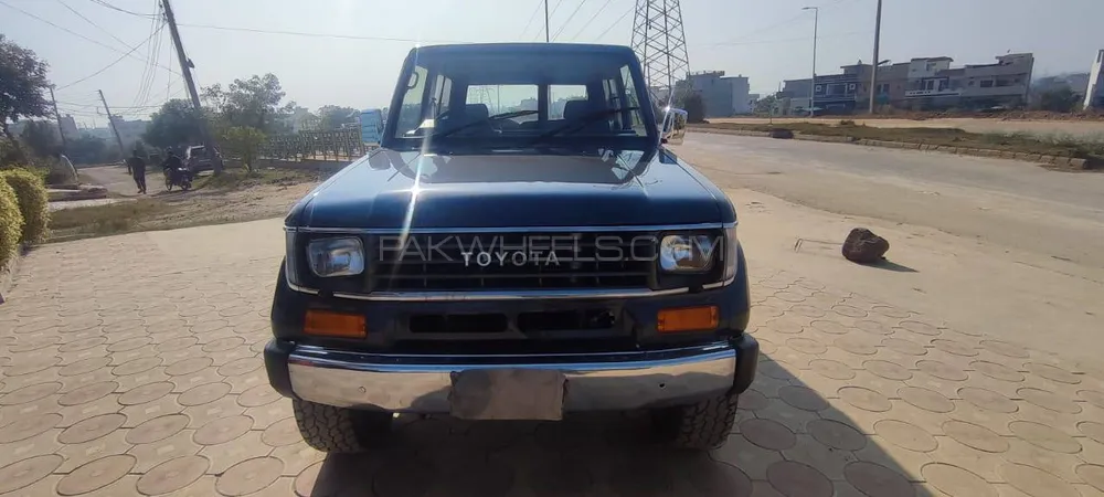 Toyota Land Cruiser 1995 for Sale in Islamabad Image-1