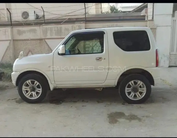 Suzuki Jimny 2015 for Sale in Karachi Image-1