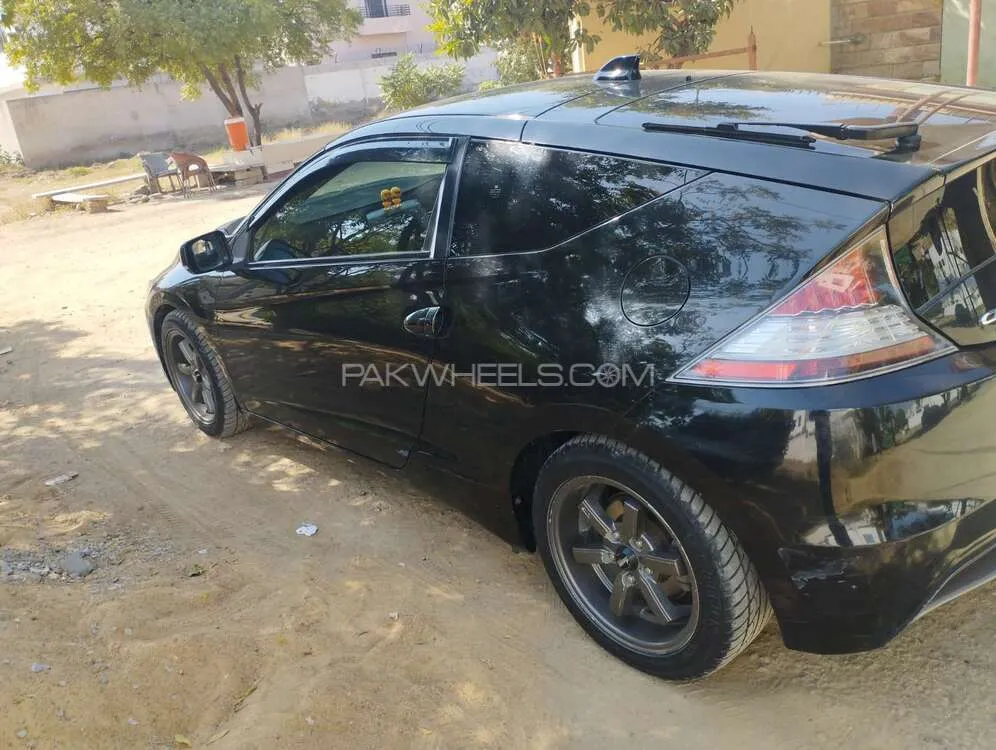 Honda CR-Z 2012 for Sale in Karachi Honda CR-Z 2012 for Sale in Karachi Image-5