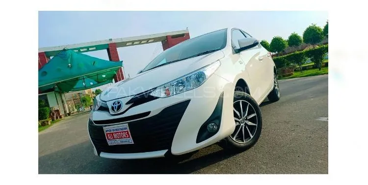 Toyota Yaris 2022 for Sale in Hasilpur Image-1