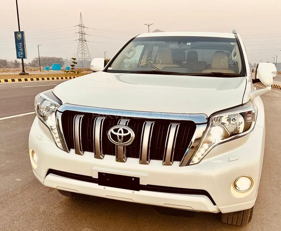 Toyota Prado 2017 for Sale in Gujranwala Image-1
