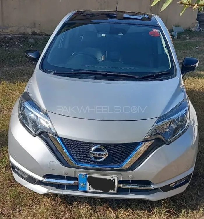 Nissan Note 2017 for Sale in Islamabad Image-1