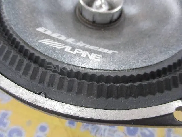 Alpine car speaker woofer subwoofer sound system Image-1
