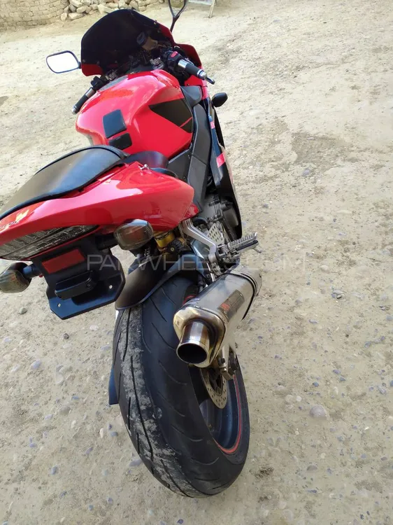 Honda CBR 1000RR 2005 for Sale Image-1