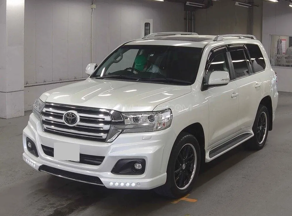 Toyota Land Cruiser 2018 for Sale in Karachi Image-1