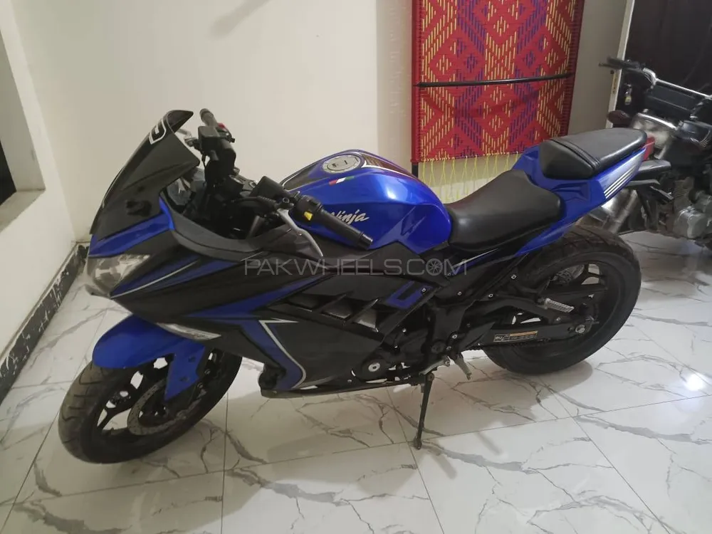 Kawasaki Ninja 250R 2018 for Sale Image-1
