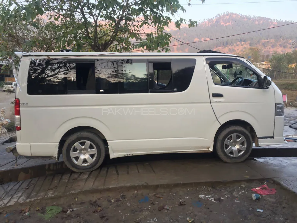 Toyota Hiace 2008 for Sale in Mirpur A.K. Image-1
