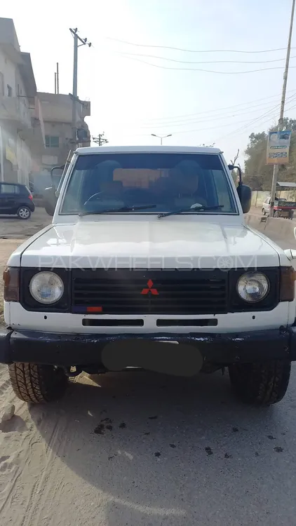 Mitsubishi Pajero 1987 for Sale in Ahmed Pur East Image-1