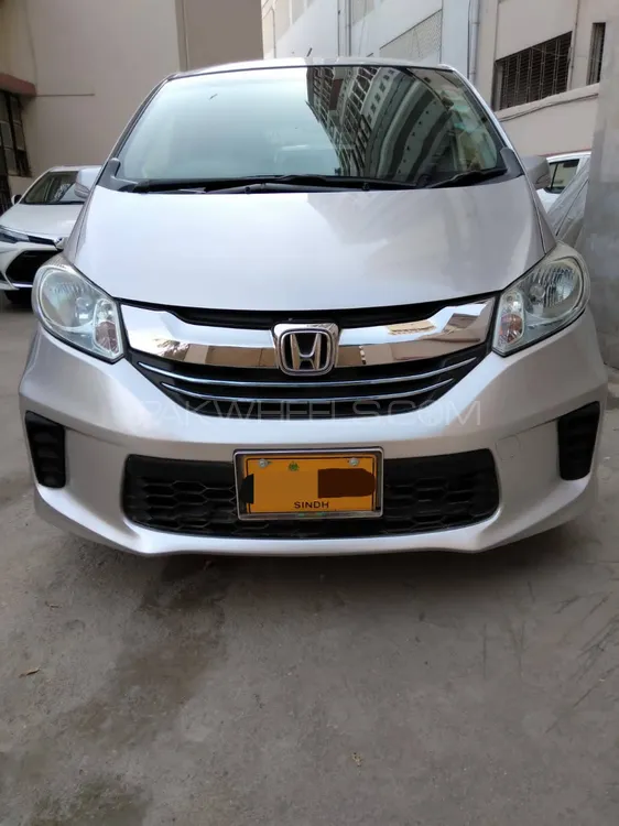 Honda Freed 2014 for Sale in Karachi Image-1