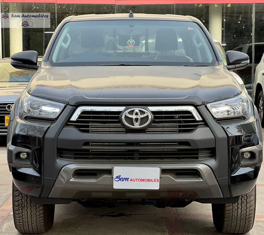 Toyota Hilux 2023 for Sale in Karachi Image-1