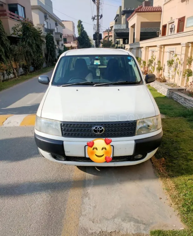 Toyota Probox 2013 for Sale in Lahore Image-1