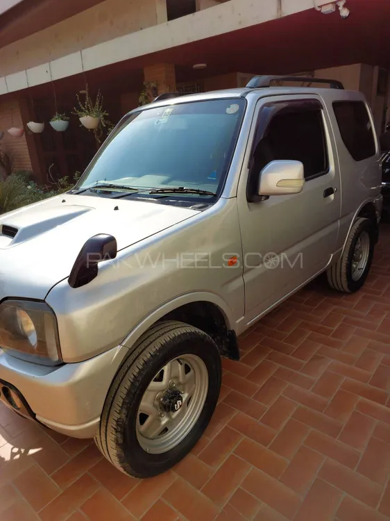Suzuki Jimny 2011 for Sale in Karachi Image-1