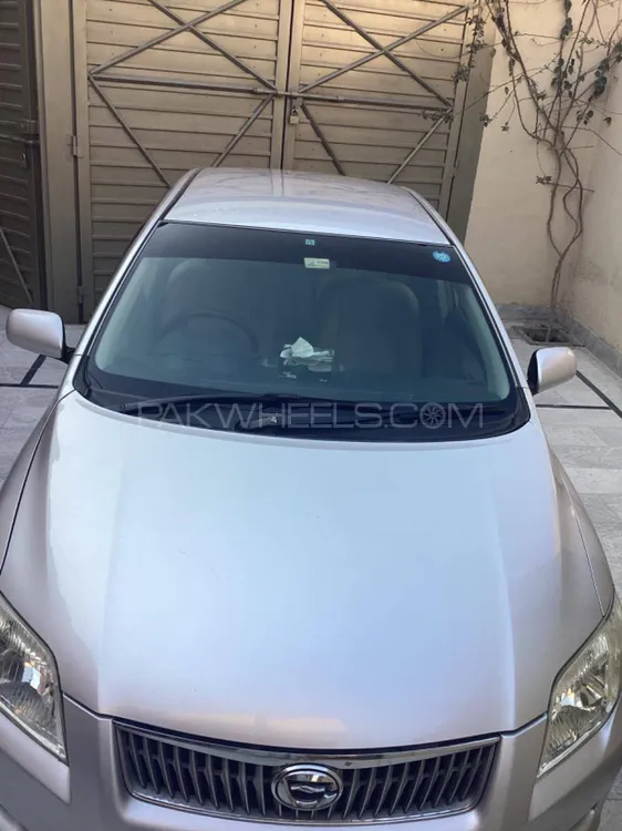 Toyota Corolla Axio 2006 for Sale in Peshawar Image-1
