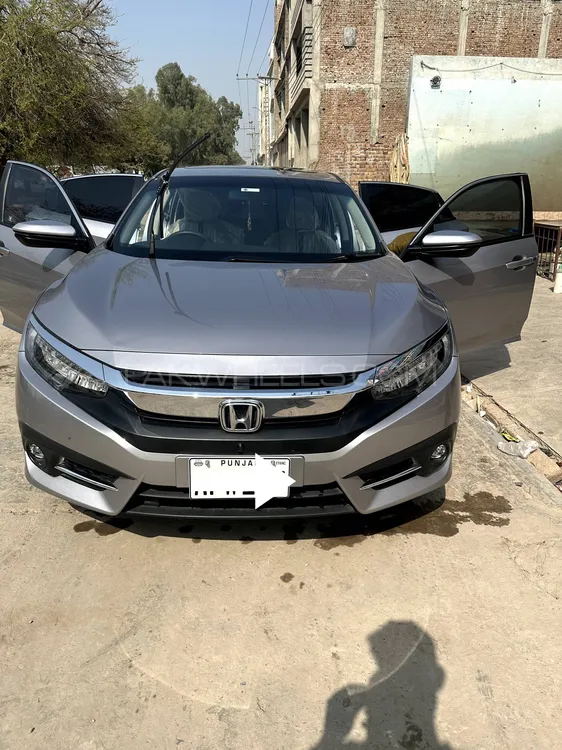 Honda Civic 2021 for Sale in Lahore Image-1