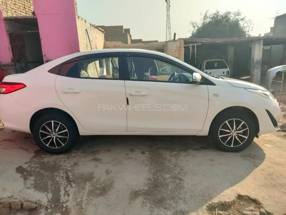 Toyota Yaris Sedan 2021 for Sale in Dera ismail khan Image-1