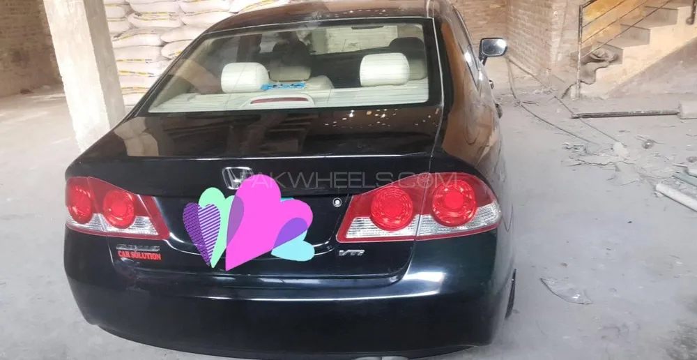 Honda Civic 2011 for Sale in Peshawar Image-1