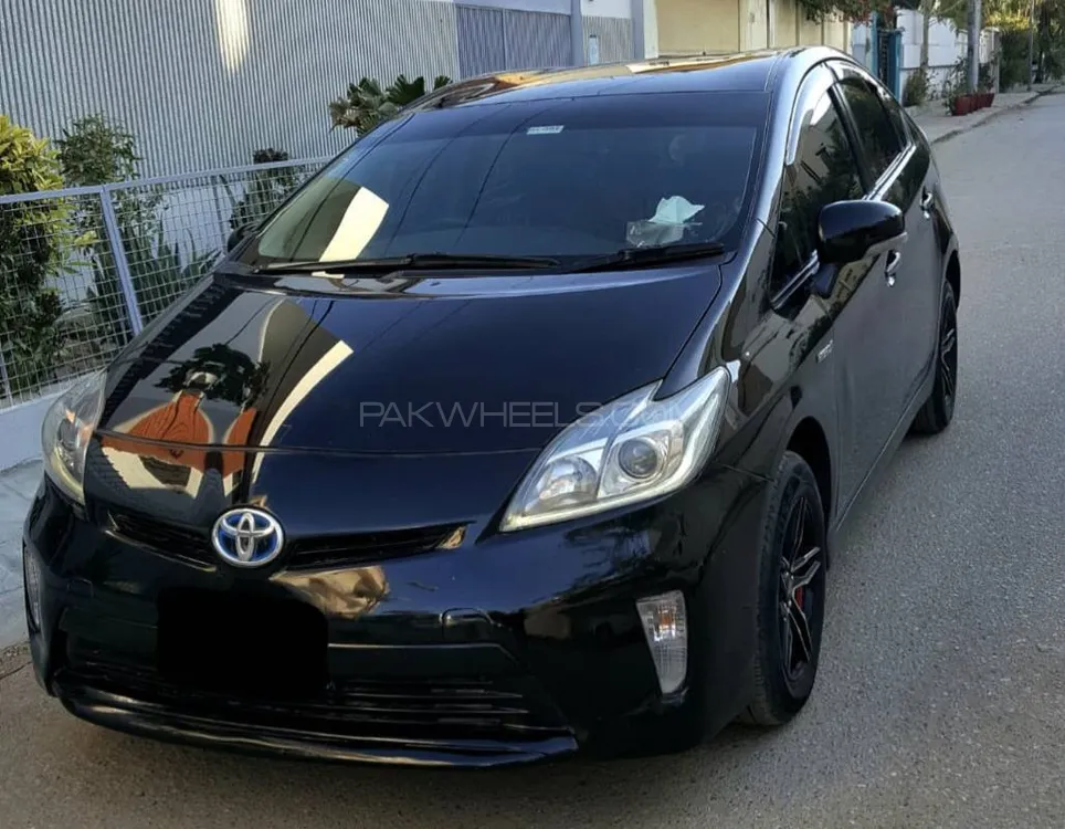 Toyota Prius S Led Edition For Sale In Karachi Pakwheels