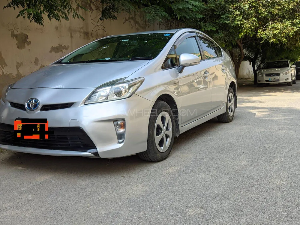 Toyota Prius 2012 for Sale in Rawalpindi Image-1