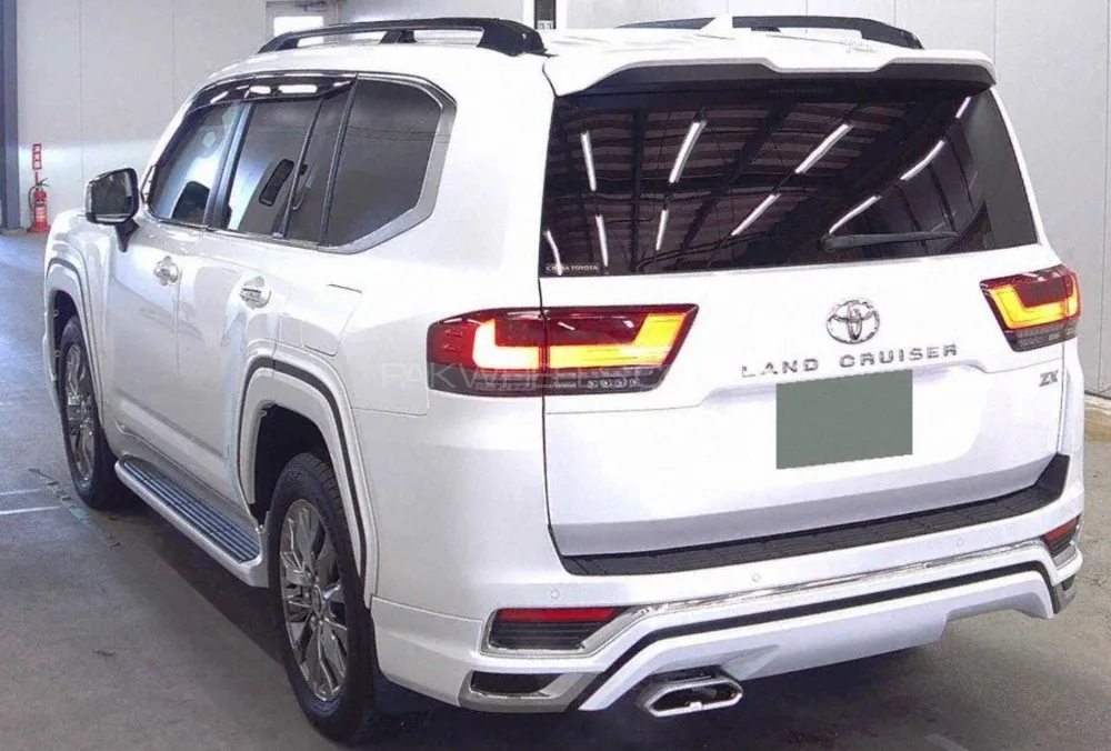 Toyota Land Cruiser 2022 for Sale in Lahore Image-1
