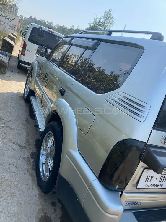 Toyota Prado 2001 for Sale in Kashmir Image-1