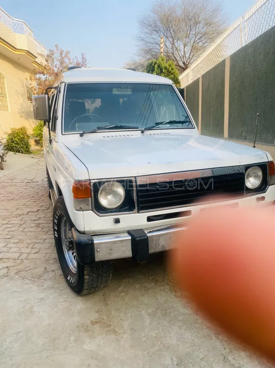 Mitsubishi Pajero 2010 for Sale in Jhelum Image-1