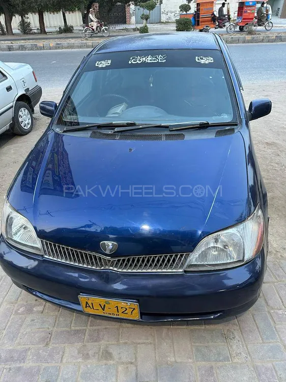 Toyota Platz 2000 for Sale in Bahawalpur Image-1