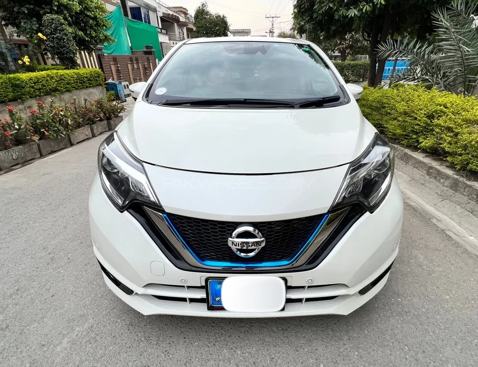 Nissan Note 2019 for Sale in Islamabad Image-1