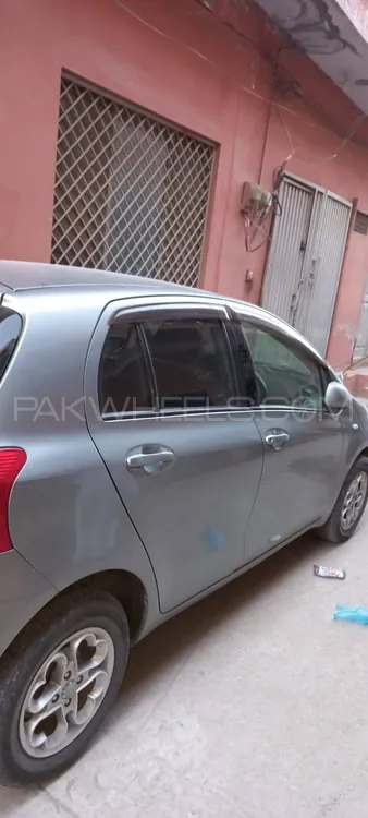 Toyota Vitz 2006 for Sale in Peshawar Image-1