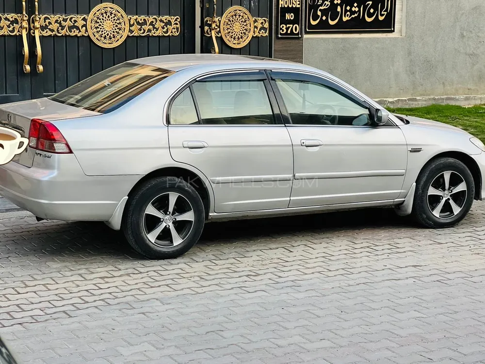 Honda Civic 2006 for Sale in Arifwala Image-1