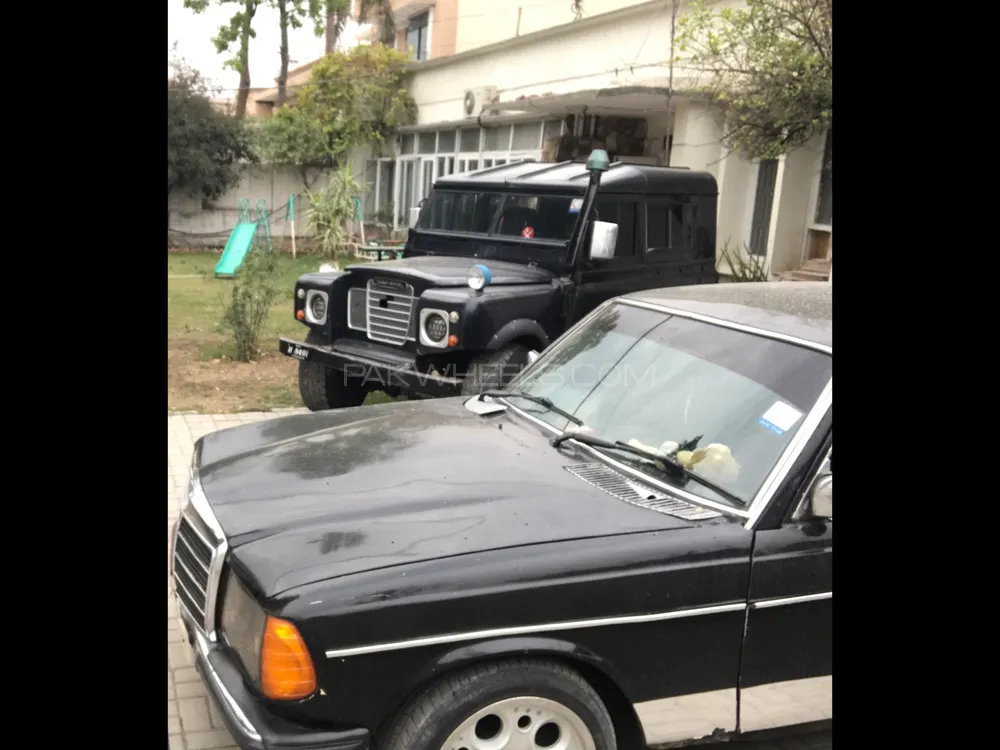Land Rover Defender 1977 for Sale in Peshawar Image-1