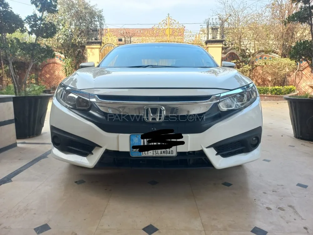 Honda Civic 2018 for Sale in Gujranwala Image-1