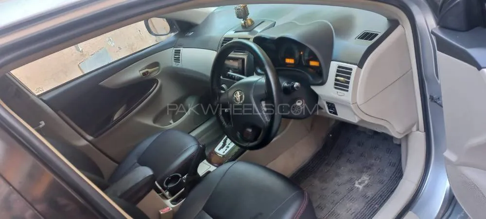Toyota Corolla 2011 for Sale in Islamabad Image-1