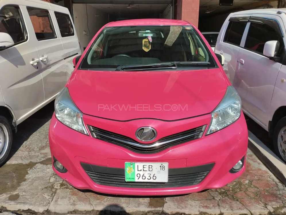 Toyota Vitz 2014 for Sale in Faisalabad Image-1