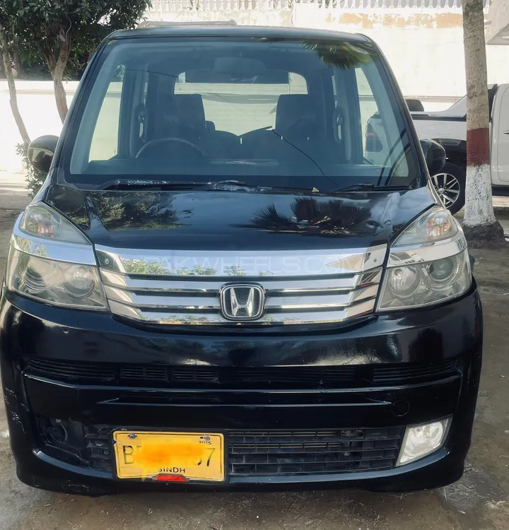 Honda Life 2010 for Sale in Karachi Image-1