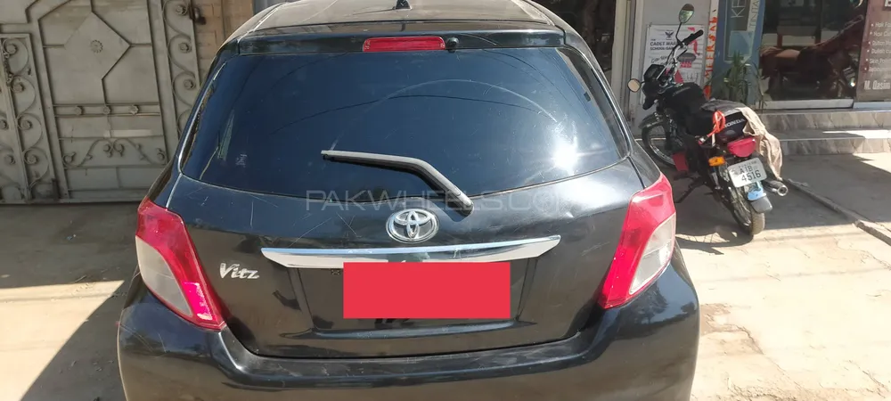 ٹویوٹا ویٹز 2011 for Sale in سرگودھا Image-1