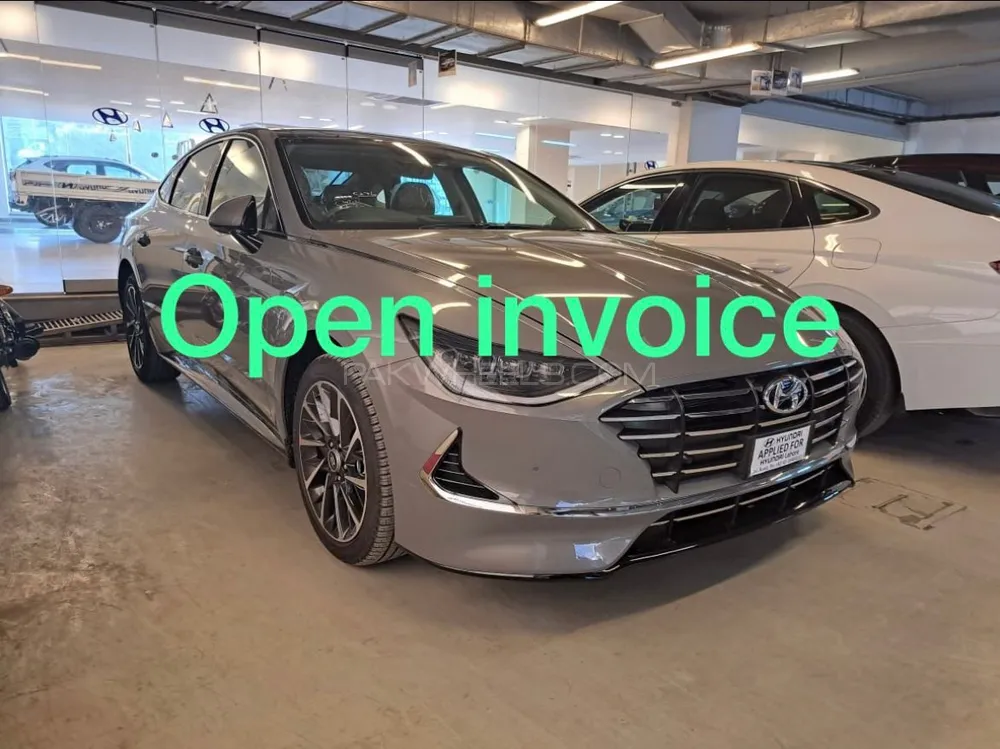 Hyundai Sonata 2023 for Sale in Lahore Image-1