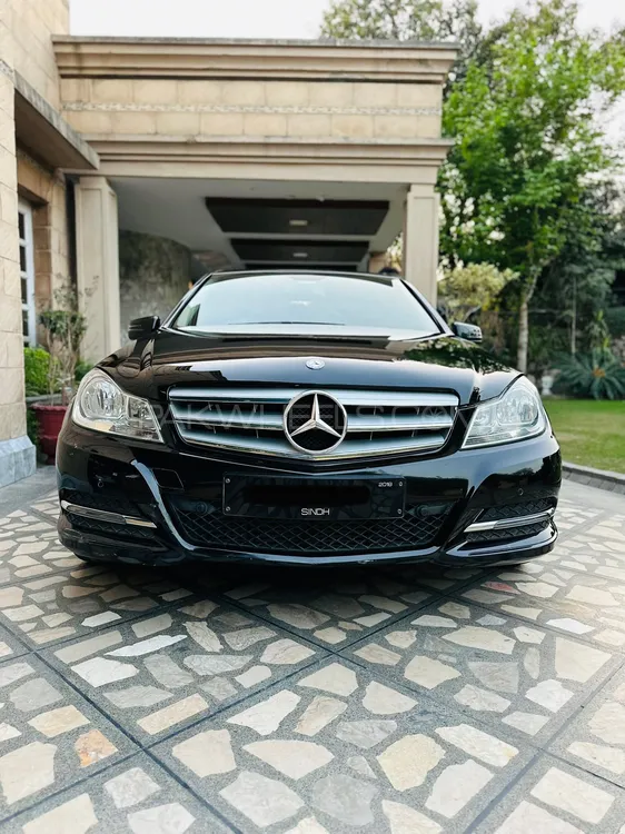 Mercedes Benz C Class 2013 for Sale in Lahore Image-1