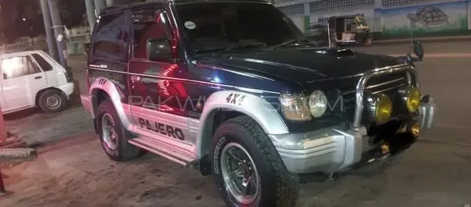 Mitsubishi Pajero 1993 for Sale in Karachi Image-1