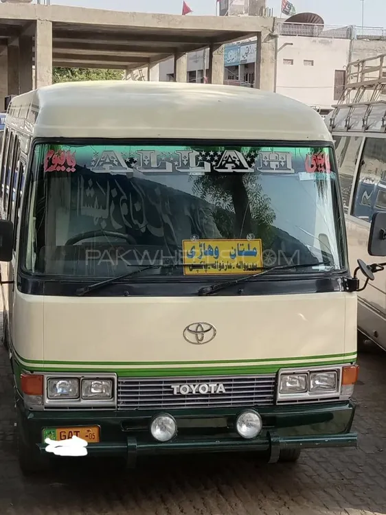 Toyota Coaster 2005 for sale in Vehari PakWheels