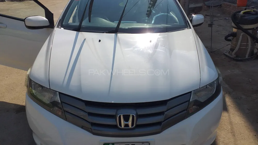Honda City 2011 for Sale in Faisalabad Image-1