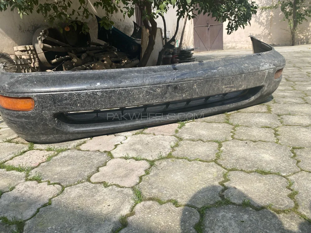 Original Canadian Corolla bumpers with indicators Image-1