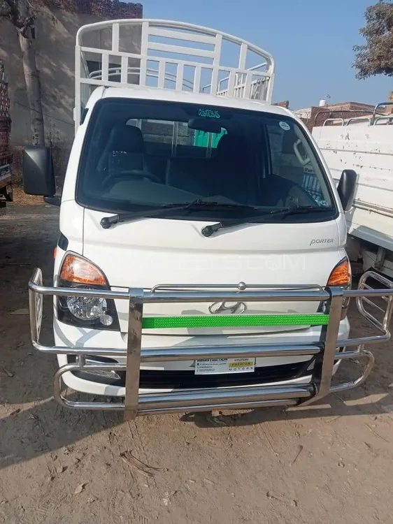 Hyundai H-100 2023 for Sale in Islamabad Image-1