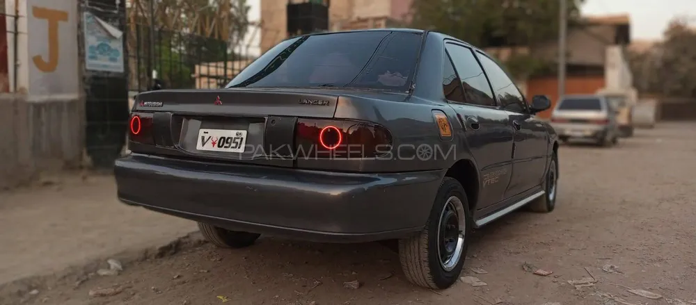 Mitsubishi Lancer Evolution 1993 for Sale in Karachi Image-1