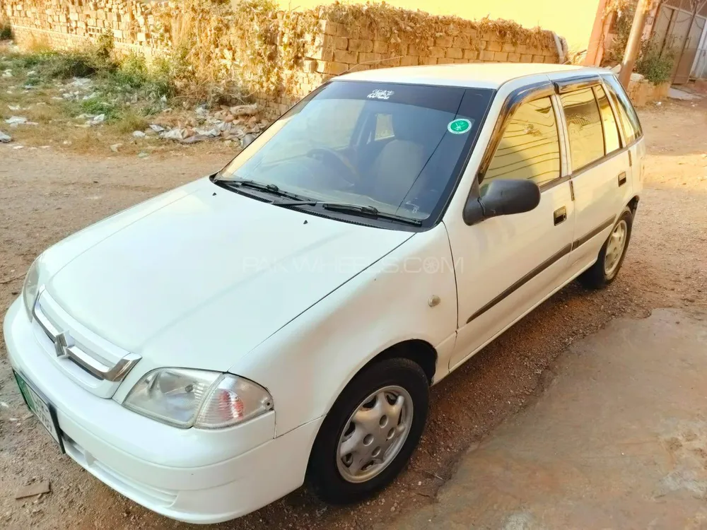 Suzuki Cultus 2000 for Sale in Islamabad Image-1