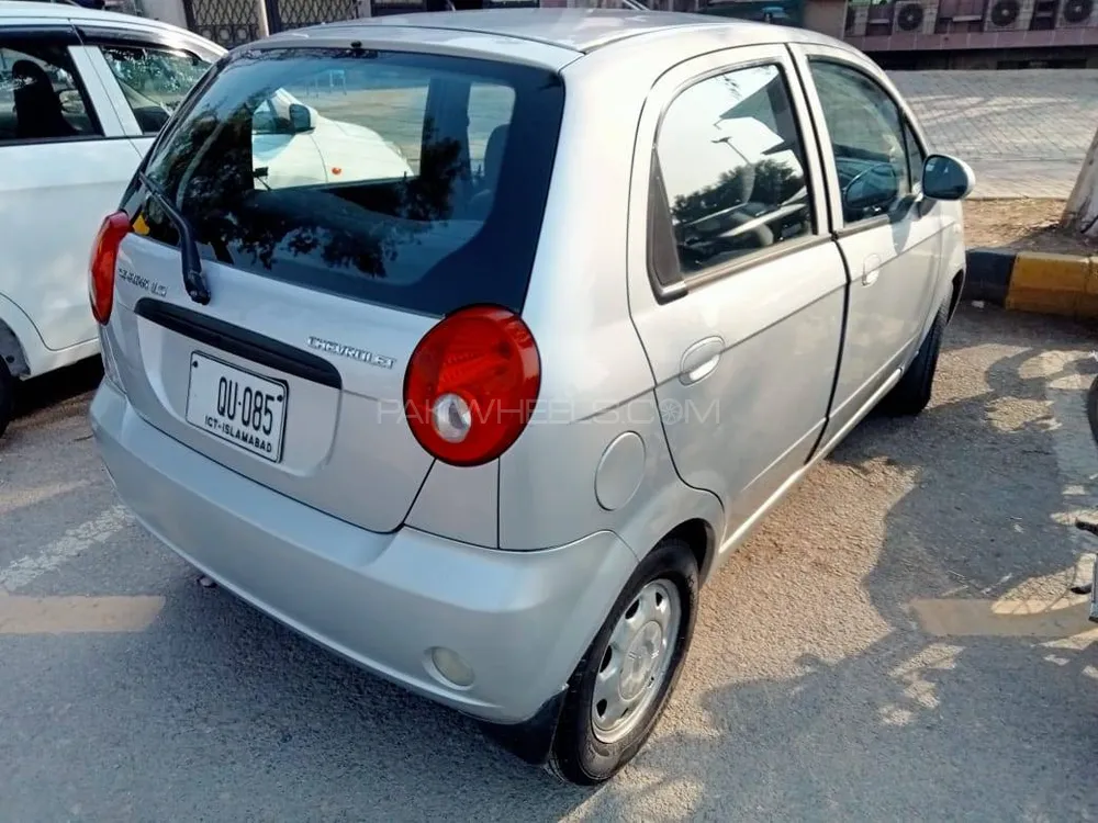 Chevrolet Spark 2010 for Sale in Islamabad Image-1