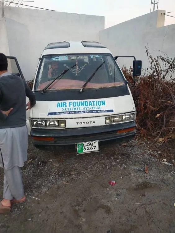 Toyota Town Ace 1988 for Sale in Swabi Image-1