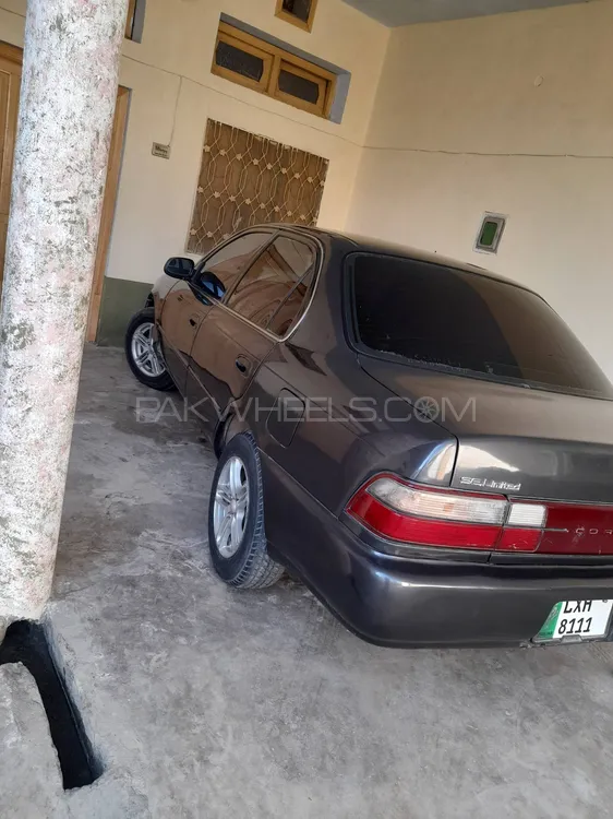 Toyota Corolla 1998 for Sale in Mardan Image-1