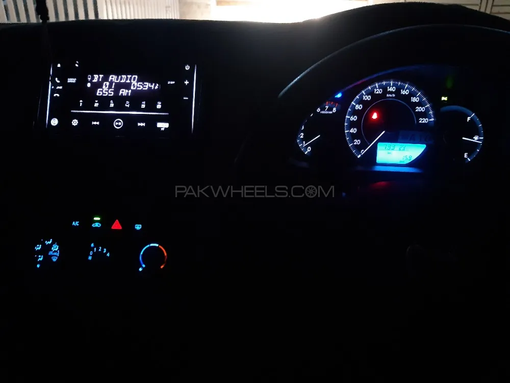 Toyota Yaris 2021 for Sale in Peshawar Image-1